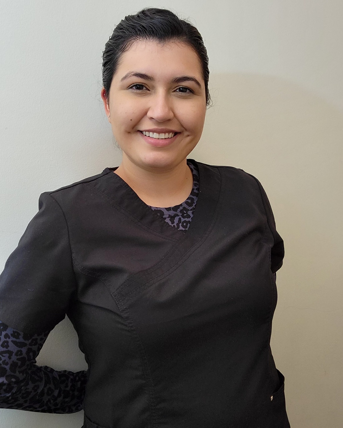 Yensi B - Dental Assistant