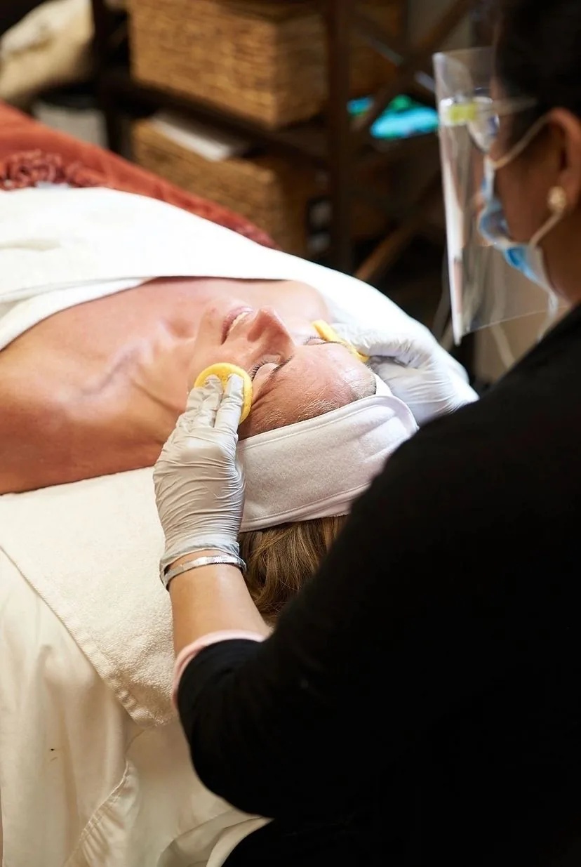 Facial sponge treatment at Veda Healing Spa