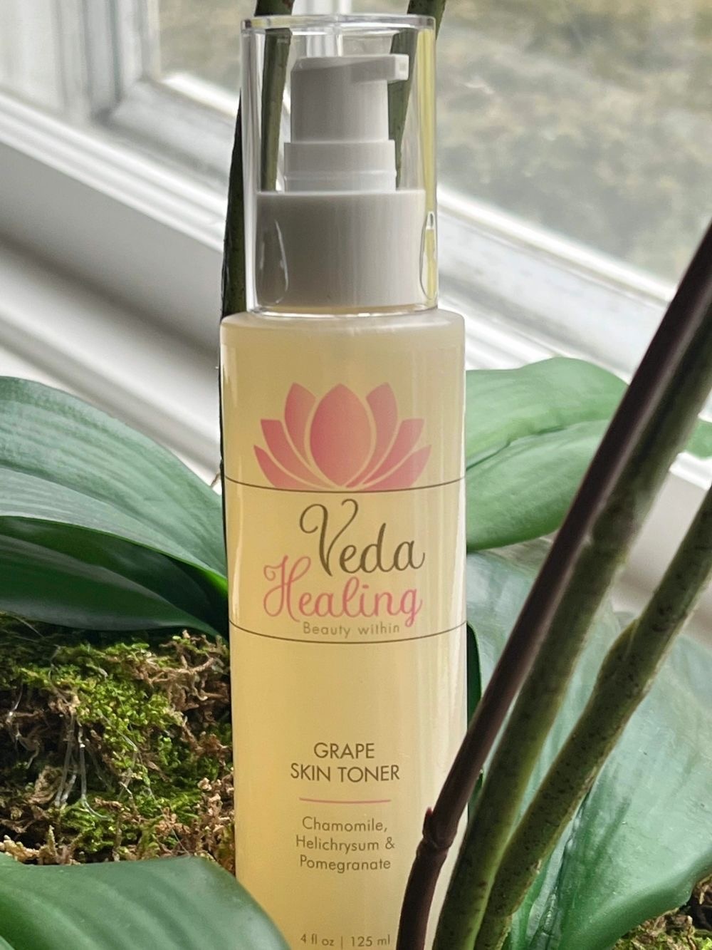 Veda Healing Grape Skin Toner (Organic Ingredients)