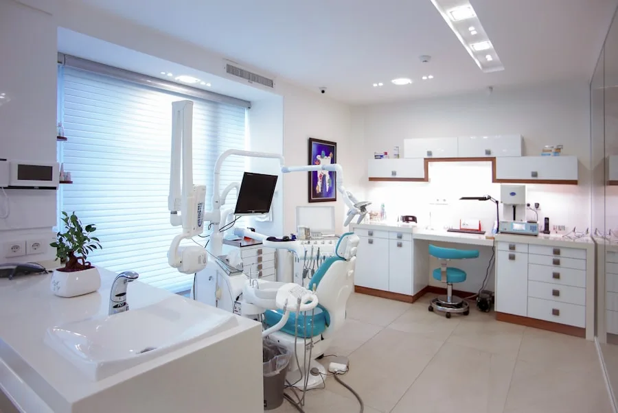 Inside 32th Oral Care